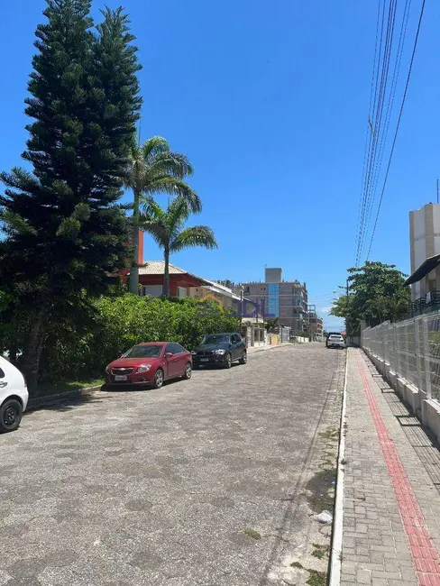 Foto 5 de Apartamento com 2 quartos à venda, 95m2 em Bombinhas - SC
