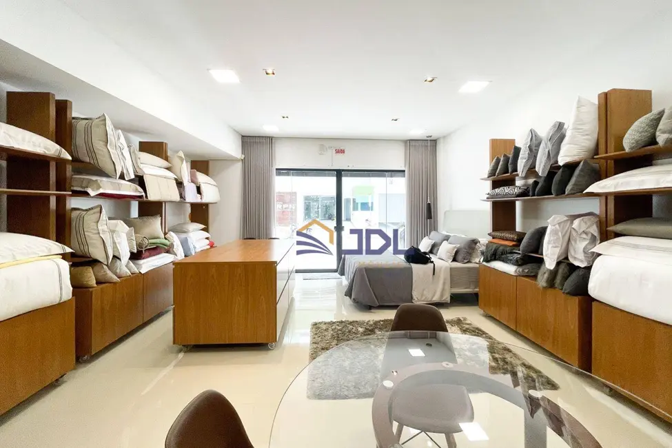 Foto 8 de Loja à venda, 100m2 em Centro, Balneario Camboriu - SC