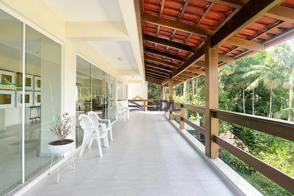 Casa com 6 quartos à venda, 900m2 em Velha, Blumenau - SC - imagem 8 Foto 8 de Casa com 6 quartos à venda, 900m2 em Velha, Blumenau - SC