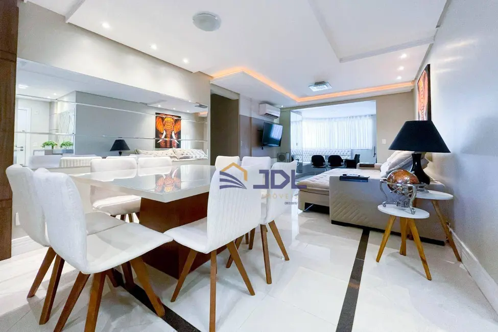 Apartamento com 3 quartos à venda, 153m2 em Vila Nova, Blumenau - SC - imagem 3 Foto 3 de Apartamento com 3 quartos à venda, 153m2 em Vila Nova, Blumenau - SC