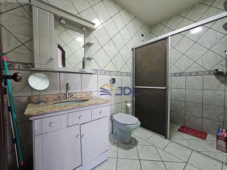 Casa com 3 quartos à venda, 930m2 em Valparaiso, Blumenau - SC - imagem 6 Foto 6 de Casa com 3 quartos à venda, 930m2 em Valparaiso, Blumenau - SC
