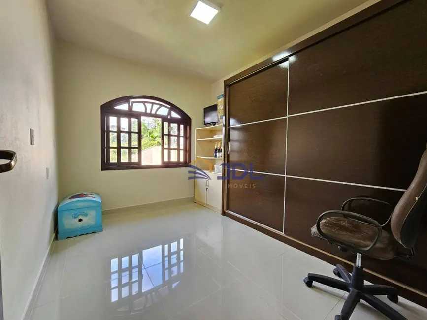 Casa com 3 quartos à venda, 930m2 em Valparaiso, Blumenau - SC - imagem 8 Foto 8 de Casa com 3 quartos à venda, 930m2 em Valparaiso, Blumenau - SC