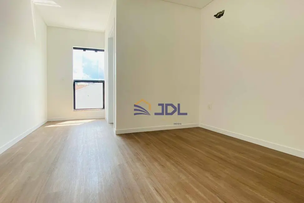 Sobrado com 2 quartos à venda, 150m2 em Fortaleza, Blumenau - SC - imagem 3 Foto 3 de Sobrado com 2 quartos à venda, 150m2 em Fortaleza, Blumenau - SC