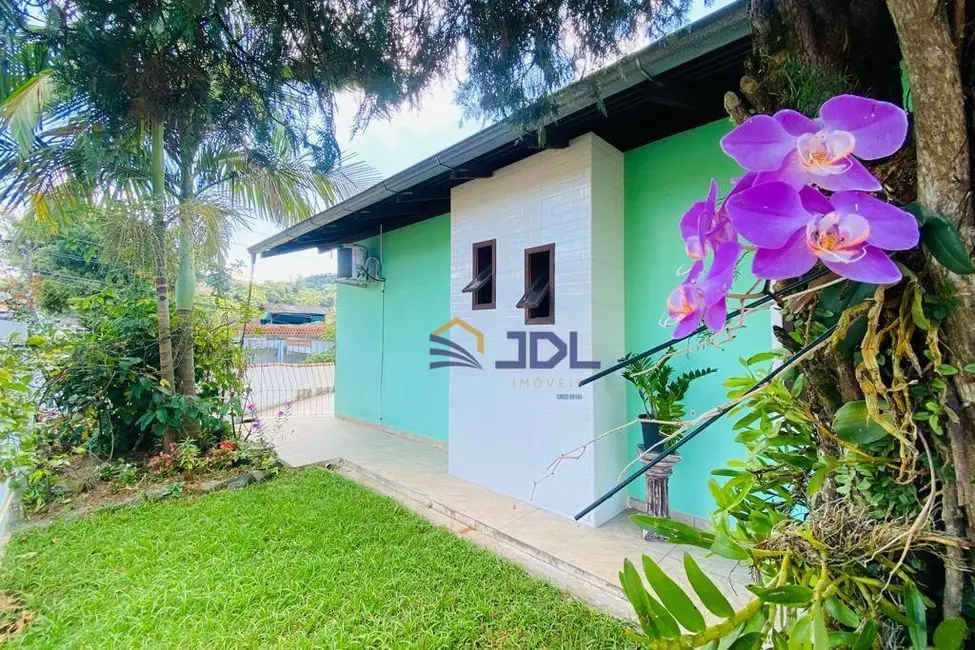 Casa com 3 quartos à venda, 459m2 em Asilo, Blumenau - SC - imagem 3 Foto 3 de Casa com 3 quartos à venda, 459m2 em Asilo, Blumenau - SC