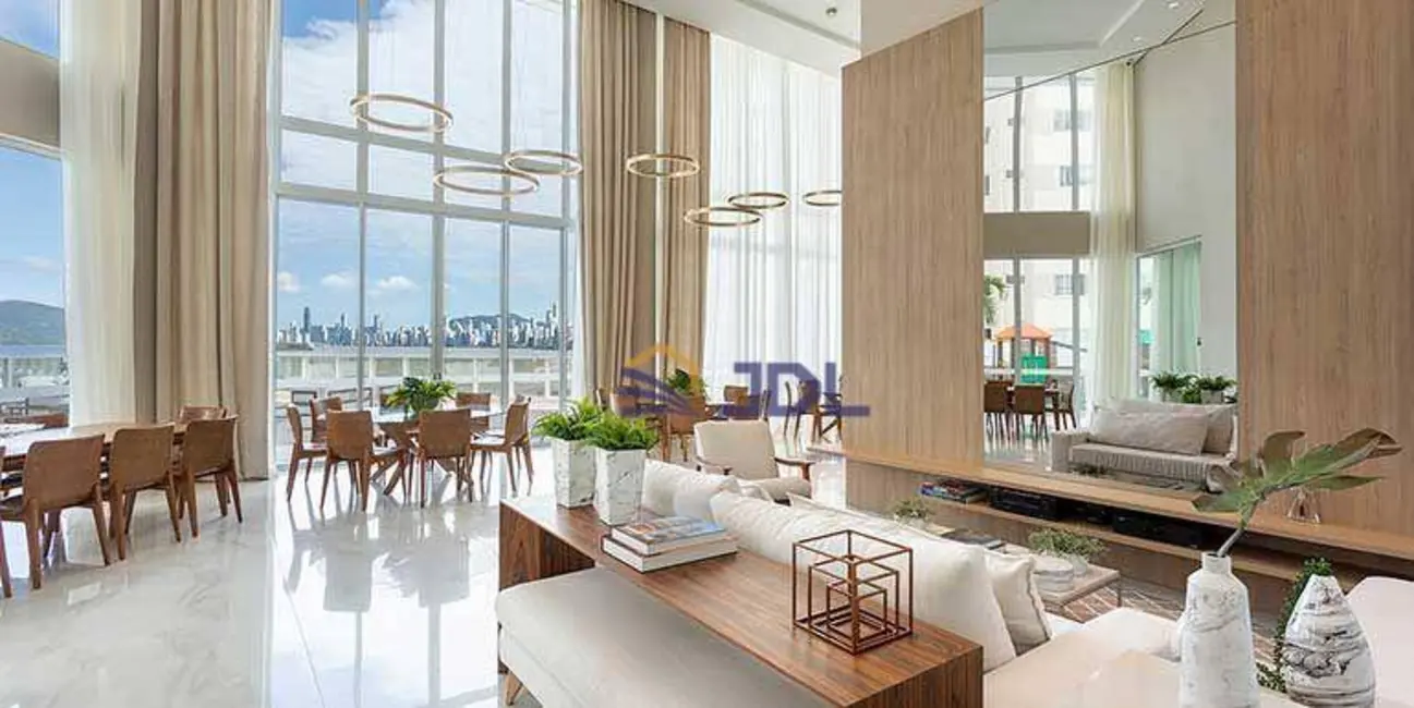 Foto 8 de Apartamento com 3 quartos à venda, 172m2 em Pioneiros, Balneario Camboriu - SC
