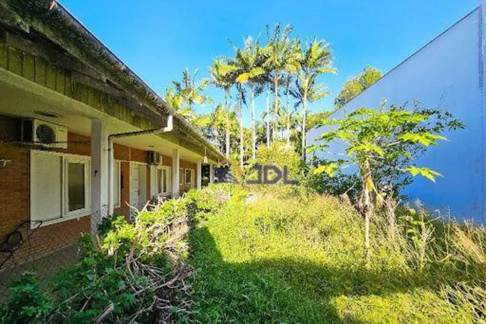 Casa com 6 quartos à venda, 1664m2 em Jardim Blumenau, Blumenau - SC - imagem 8 Foto 8 de Casa com 6 quartos à venda, 1664m2 em Jardim Blumenau, Blumenau - SC