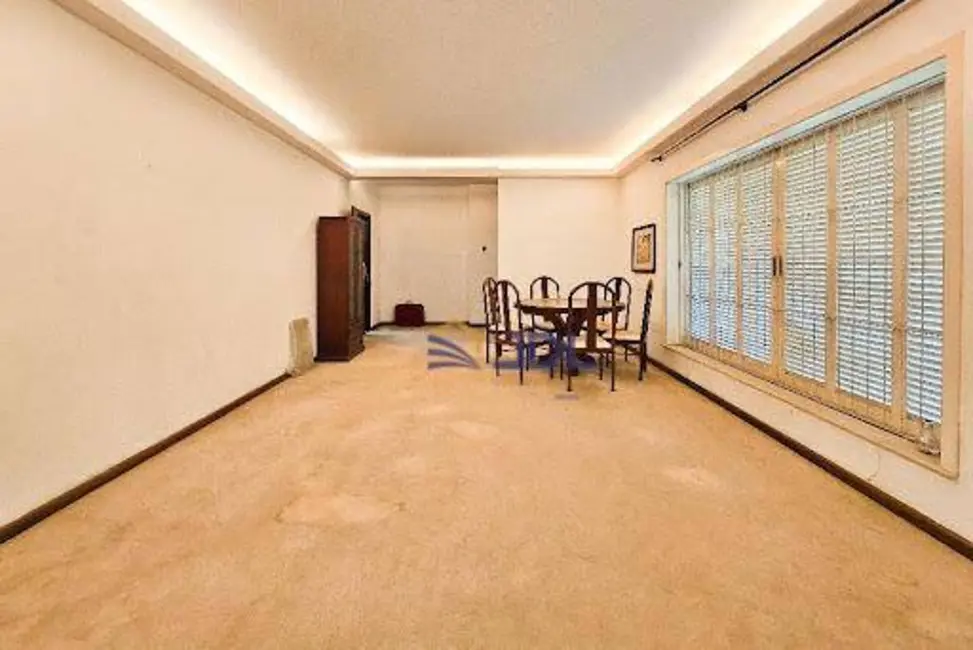 Casa com 6 quartos à venda, 1664m2 em Jardim Blumenau, Blumenau - SC - imagem 6 Foto 6 de Casa com 6 quartos à venda, 1664m2 em Jardim Blumenau, Blumenau - SC