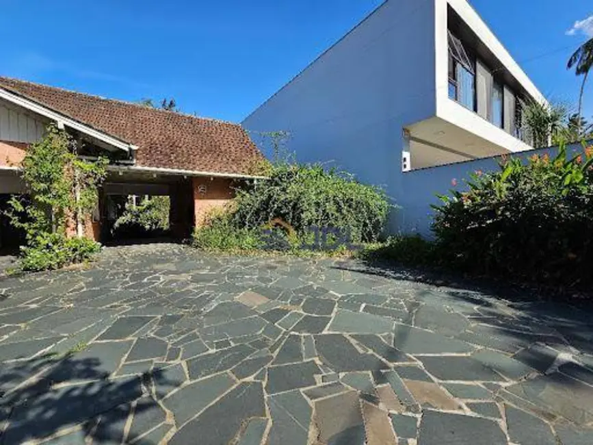 Casa com 6 quartos à venda, 1664m2 em Jardim Blumenau, Blumenau - SC - imagem 4 Foto 4 de Casa com 6 quartos à venda, 1664m2 em Jardim Blumenau, Blumenau - SC