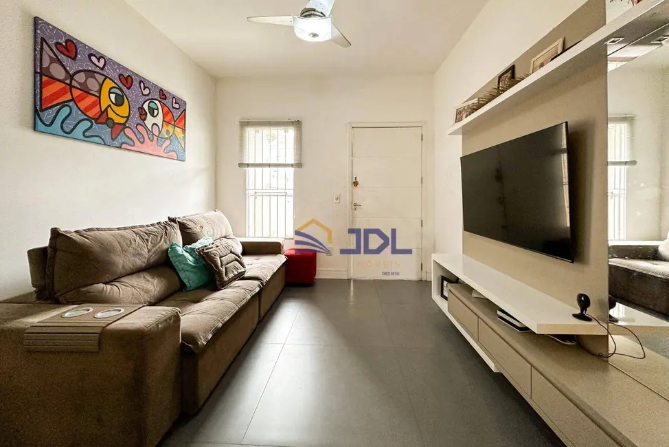 Casa com 3 quartos à venda, 240m2 em Velha, Blumenau - SC - imagem 3 Foto 3 de Casa com 3 quartos à venda, 240m2 em Velha, Blumenau - SC