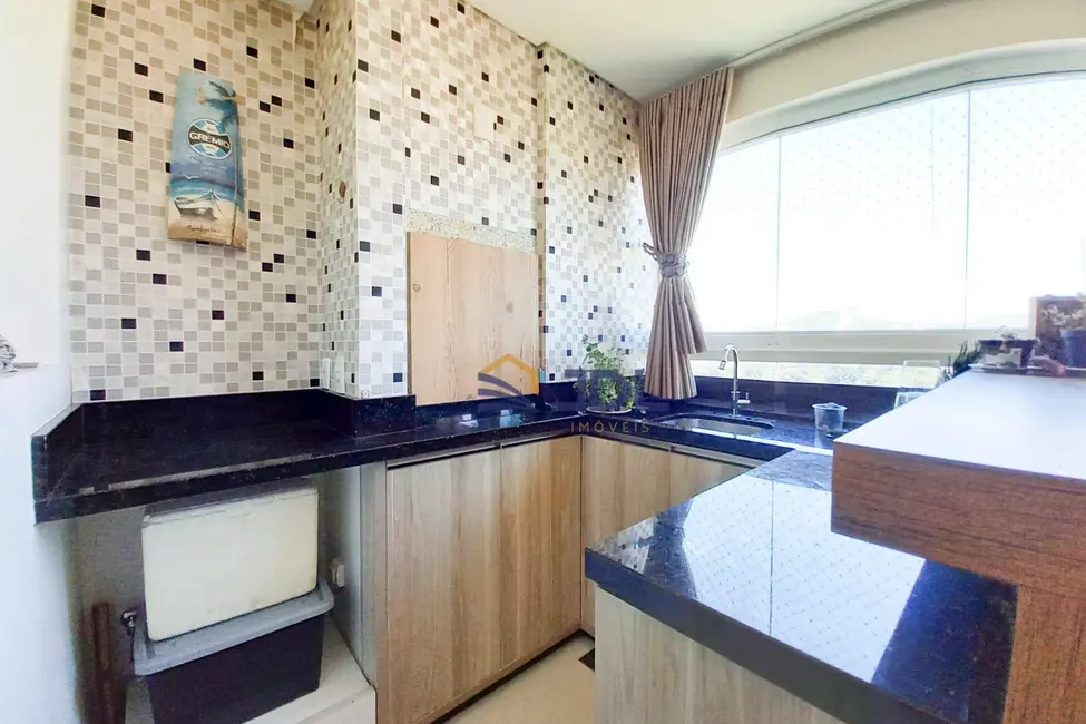 Apartamento com 3 quartos à venda, 168m2 em Vila Nova, Blumenau - SC - imagem 4 Foto 4 de Apartamento com 3 quartos à venda, 168m2 em Vila Nova, Blumenau - SC