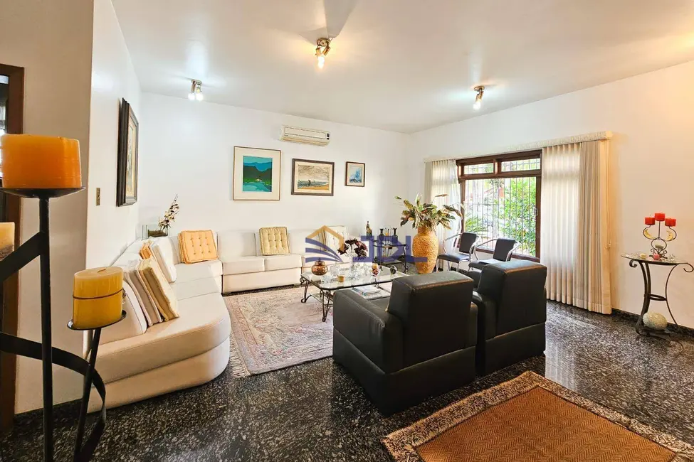 Casa com 6 quartos à venda, 503m2 em Ponta Aguda, Blumenau - SC - imagem 8 Foto 8 de Casa com 6 quartos à venda, 503m2 em Ponta Aguda, Blumenau - SC