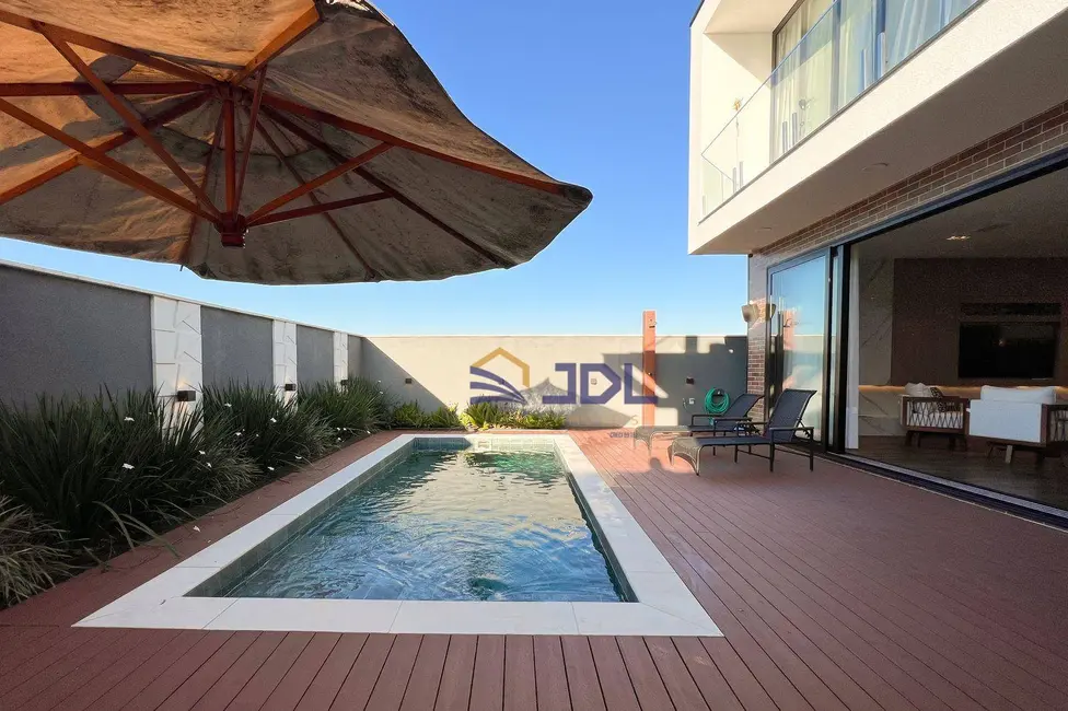 Casa de Condomínio com 3 quartos à venda, 375m2 em Ponta Aguda, Blumenau - SC - imagem 3 Foto 3 de Casa de Condomínio com 3 quartos à venda, 375m2 em Ponta Aguda, Blumenau - SC