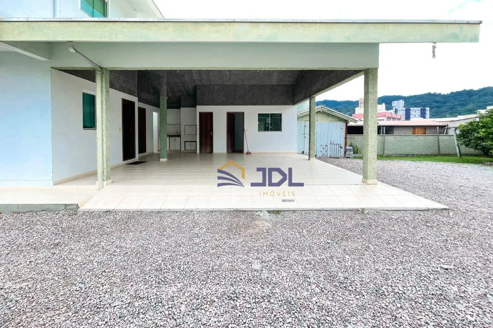 Casa com 4 quartos à venda, 730m2 em Garcia, Blumenau - SC - imagem 7 Foto 7 de Casa com 4 quartos à venda, 730m2 em Garcia, Blumenau - SC