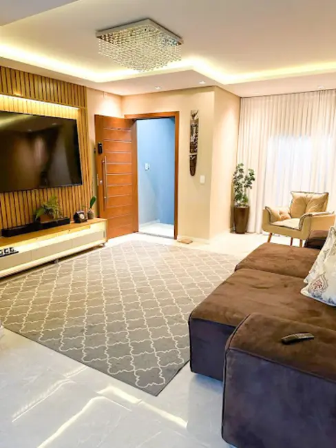 Casa com 2 quartos à venda, 260m2 em Velha Central, Blumenau - SC - imagem 3 Foto 3 de Casa com 2 quartos à venda, 260m2 em Velha Central, Blumenau - SC