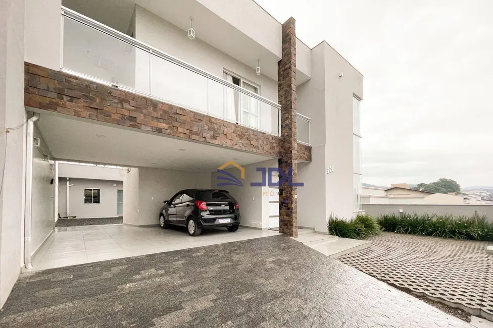 Casa com 3 quartos à venda, 388m2 em Fortaleza Alta, Blumenau - SC - imagem 3 Foto 3 de Casa com 3 quartos à venda, 388m2 em Fortaleza Alta, Blumenau - SC
