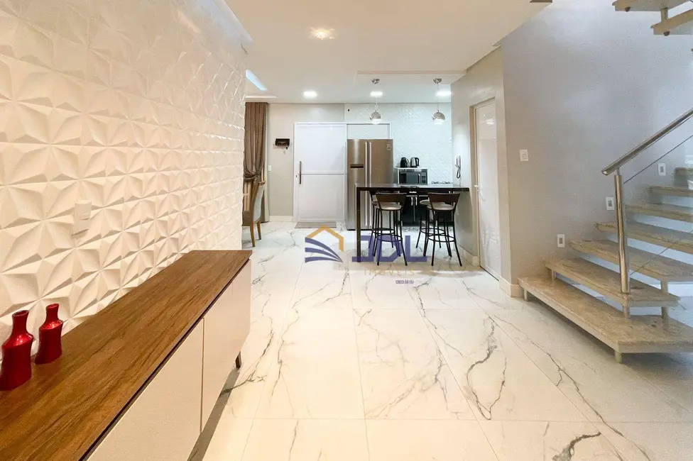 Casa com 3 quartos à venda, 388m2 em Fortaleza Alta, Blumenau - SC - imagem 4 Foto 4 de Casa com 3 quartos à venda, 388m2 em Fortaleza Alta, Blumenau - SC