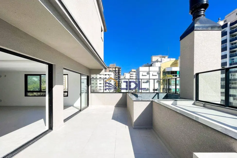 Foto 2 de Cobertura com 3 quartos à venda, 294m2 em Blumenau - SC