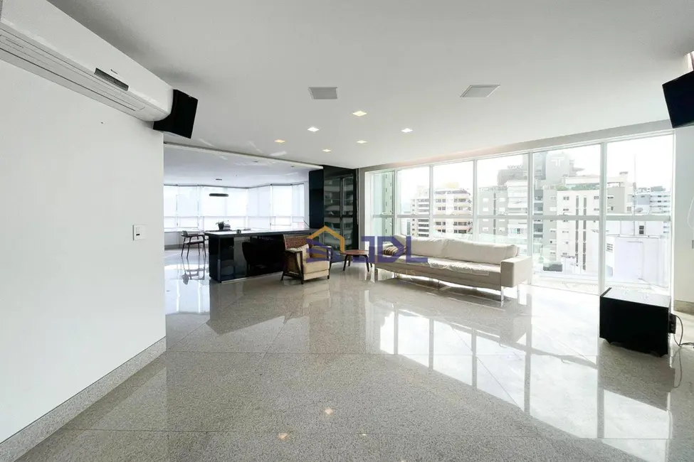 Apartamento com 3 quartos à venda, 217m2 em Jardim Blumenau, Blumenau - SC - imagem 4 Foto 4 de Apartamento com 3 quartos à venda, 217m2 em Jardim Blumenau, Blumenau - SC
