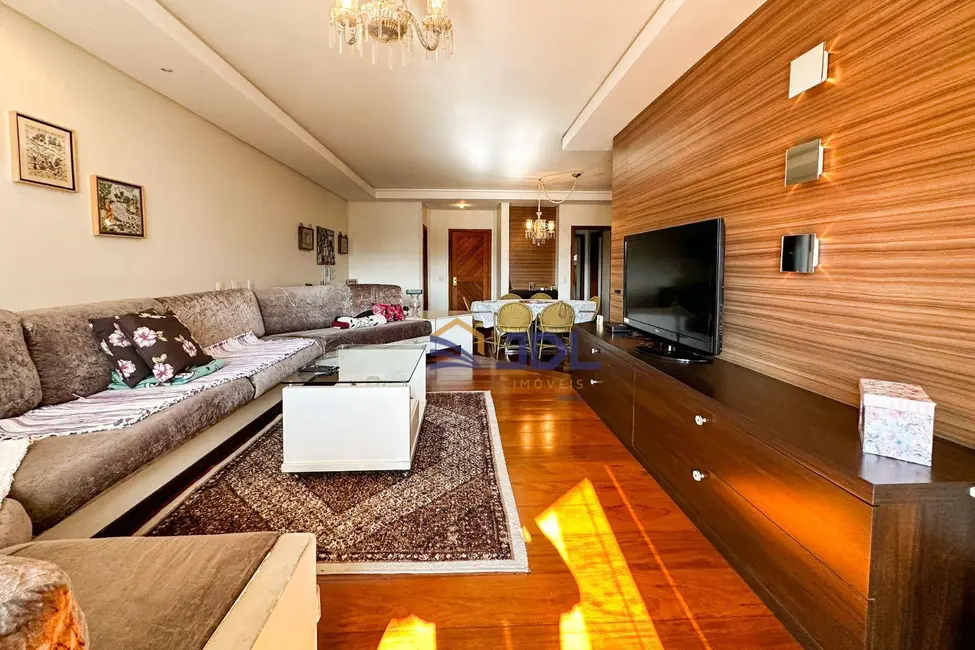 Cobertura com 4 quartos à venda, 508m2 em Centro, Blumenau - SC - imagem 3 Foto 3 de Cobertura com 4 quartos à venda, 508m2 em Centro, Blumenau - SC