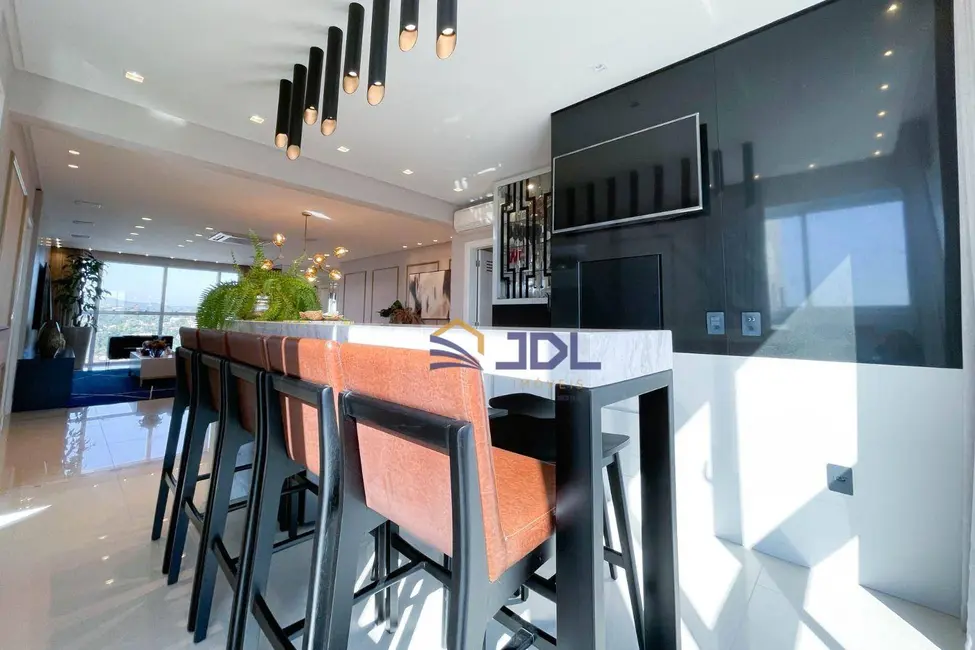 Apartamento com 3 quartos à venda, 337m2 em Victor Konder, Blumenau - SC - imagem 6 Foto 6 de Apartamento com 3 quartos à venda, 337m2 em Victor Konder, Blumenau - SC