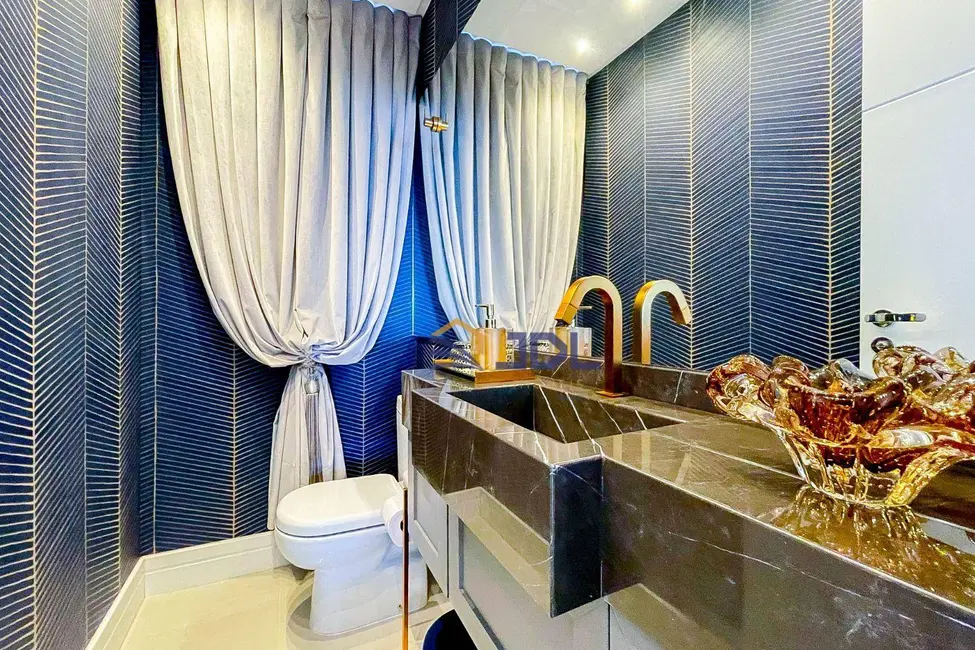 Apartamento com 3 quartos à venda, 337m2 em Victor Konder, Blumenau - SC - imagem 5 Foto 5 de Apartamento com 3 quartos à venda, 337m2 em Victor Konder, Blumenau - SC