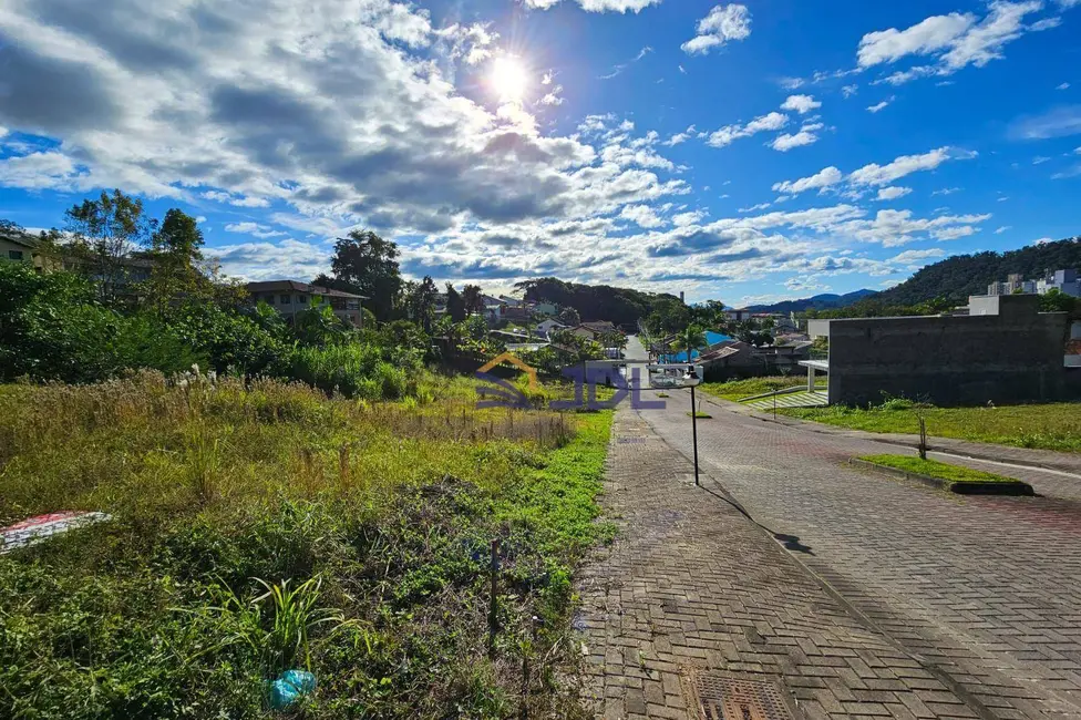 Terreno / Lote à venda, 236m2 em Água Verde, Blumenau - SC - imagem 4 Foto 4 de Terreno / Lote à venda, 236m2 em Água Verde, Blumenau - SC