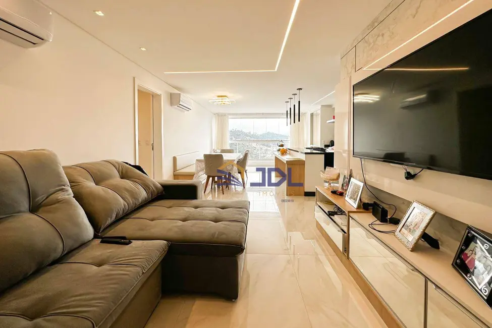Cobertura com 3 quartos à venda, 295m2 em Itoupava Seca, Blumenau - SC - imagem 9 Foto 9 de Cobertura com 3 quartos à venda, 295m2 em Itoupava Seca, Blumenau - SC