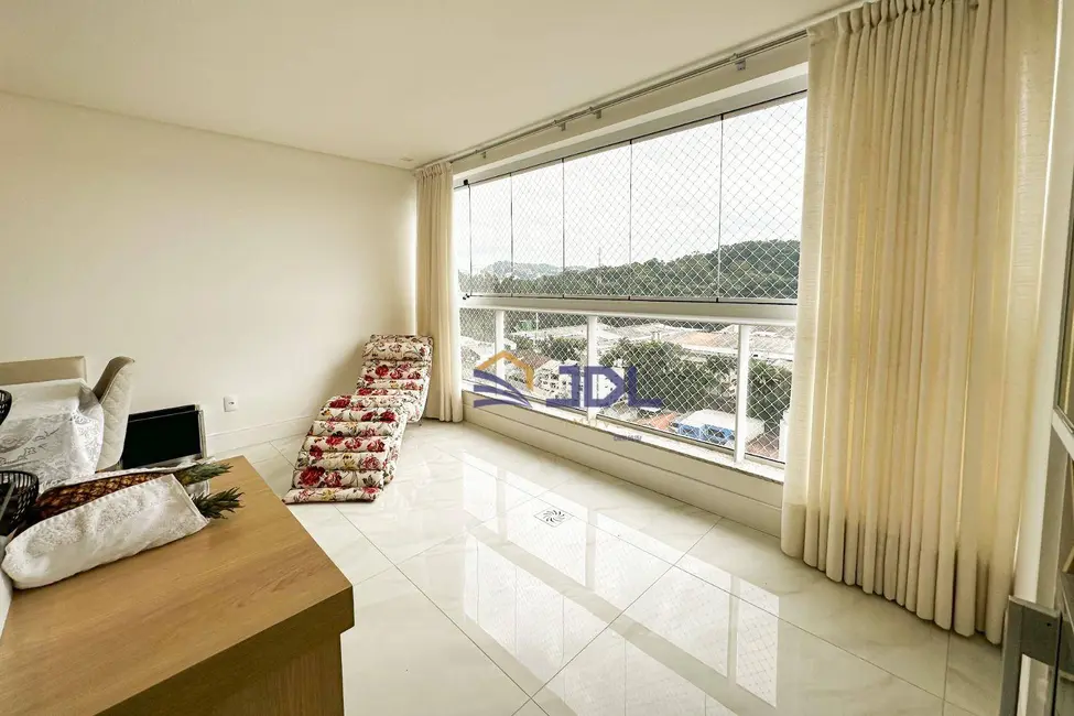 Cobertura com 3 quartos à venda, 295m2 em Itoupava Seca, Blumenau - SC - imagem 7 Foto 7 de Cobertura com 3 quartos à venda, 295m2 em Itoupava Seca, Blumenau - SC