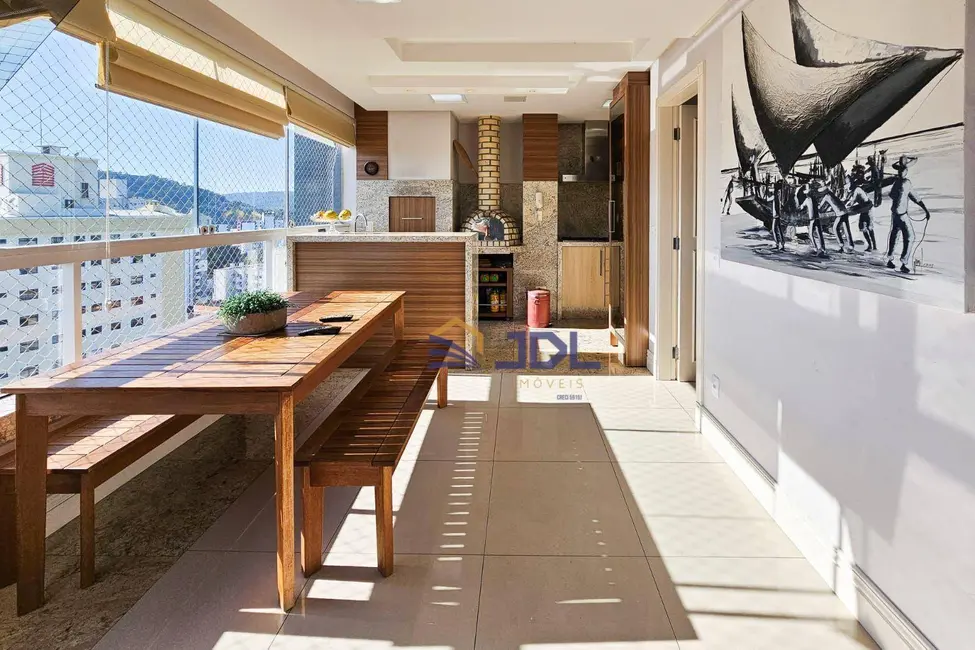 Cobertura com 4 quartos à venda, 288m2 em Blumenau - SC - imagem 7 Foto 7 de Cobertura com 4 quartos à venda, 288m2 em Blumenau - SC