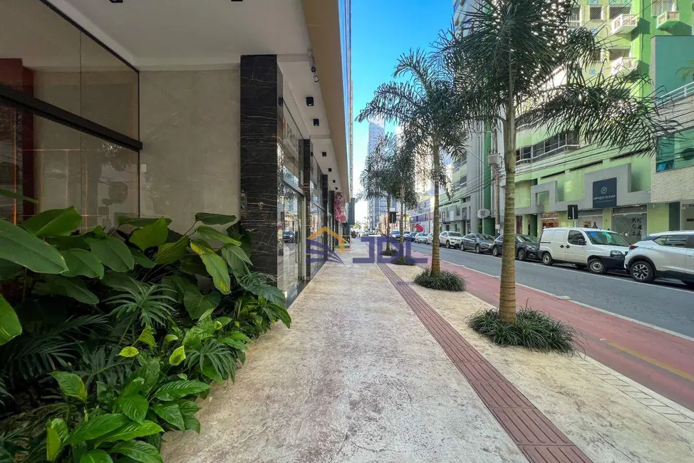 Apartamento com 3 quartos à venda, 165m2 em Centro, Balneario Camboriu - SC - imagem 3 Foto 3 de Apartamento com 3 quartos à venda, 165m2 em Centro, Balneario Camboriu - SC