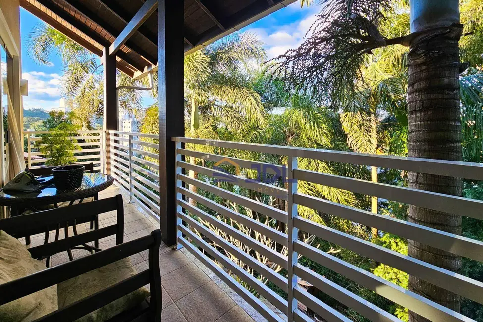 Casa com 2 quartos à venda, 440m2 em Salto do Norte, Blumenau - SC - imagem 9 Foto 9 de Casa com 2 quartos à venda, 440m2 em Salto do Norte, Blumenau - SC