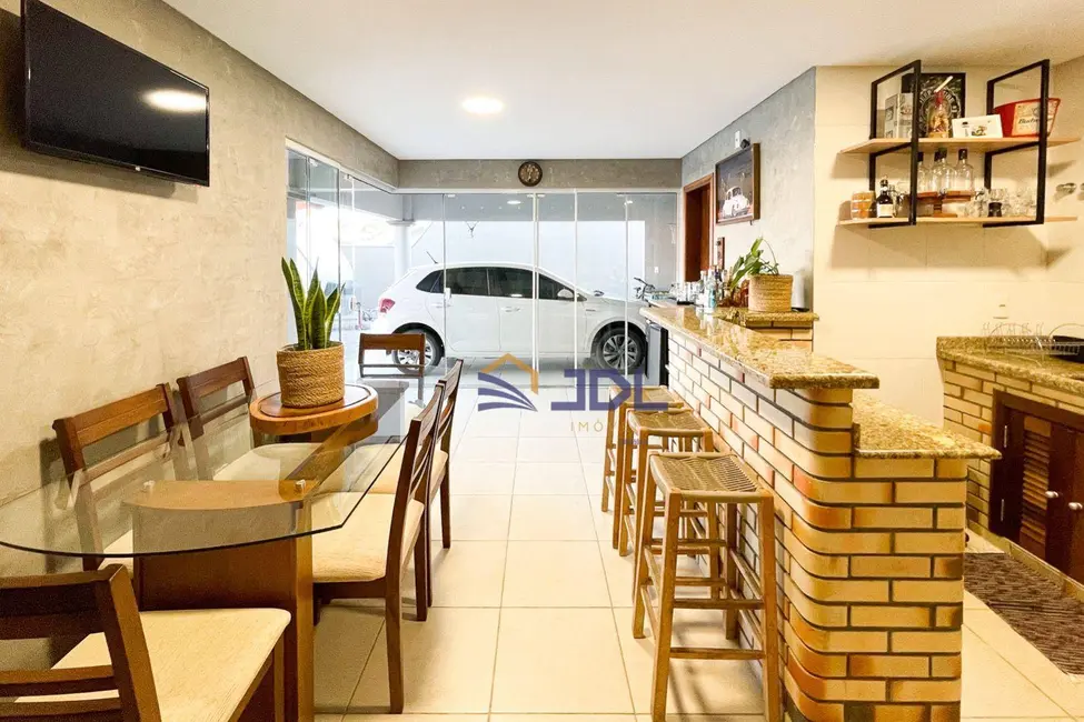 Casa de Condomínio com 3 quartos à venda, 350m2 em Itoupava Central, Blumenau - SC - imagem 6 Foto 6 de Casa de Condomínio com 3 quartos à venda, 350m2 em Itoupava Central, Blumenau - SC