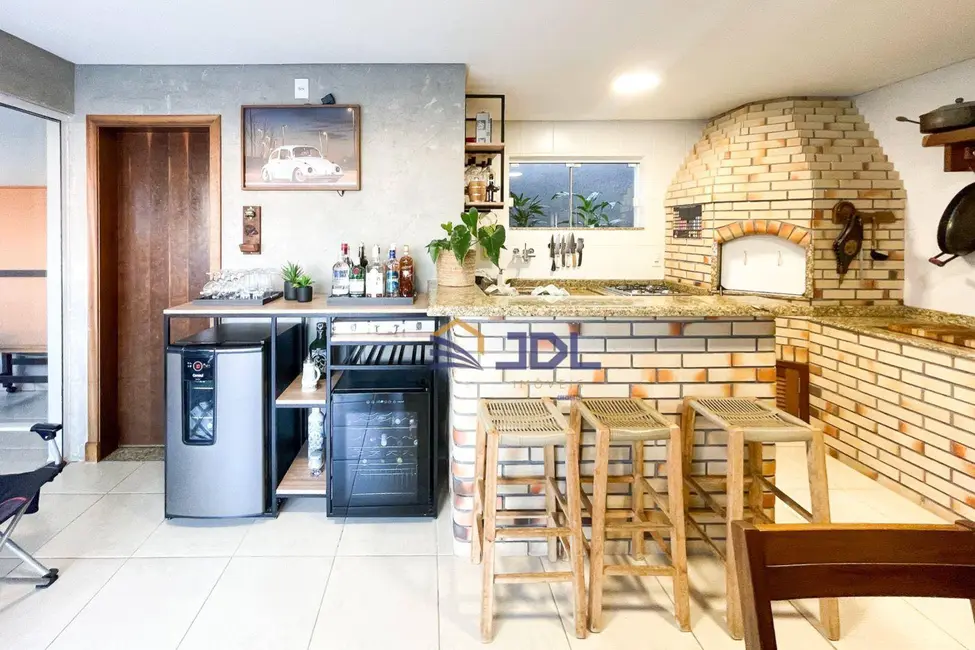 Casa de Condomínio com 3 quartos à venda, 350m2 em Itoupava Central, Blumenau - SC - imagem 4 Foto 4 de Casa de Condomínio com 3 quartos à venda, 350m2 em Itoupava Central, Blumenau - SC
