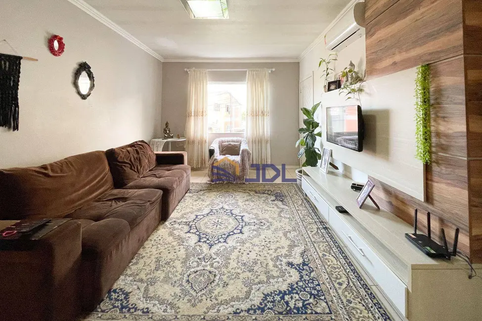 Casa com 3 quartos à venda, 392m2 em Fortaleza, Blumenau - SC - imagem 8 Foto 8 de Casa com 3 quartos à venda, 392m2 em Fortaleza, Blumenau - SC