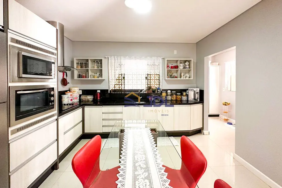 Casa com 4 quartos à venda, 446m2 em Itoupava Central, Blumenau - SC - imagem 7 Foto 7 de Casa com 4 quartos à venda, 446m2 em Itoupava Central, Blumenau - SC