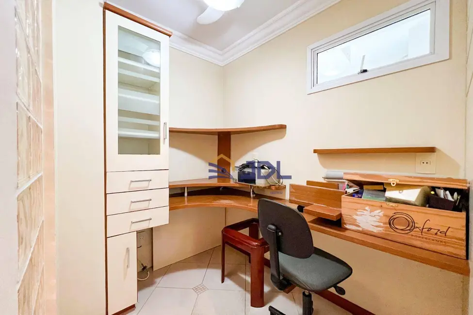 Apartamento com 3 quartos à venda, 311m2 em Vila Nova, Blumenau - SC - imagem 6 Foto 6 de Apartamento com 3 quartos à venda, 311m2 em Vila Nova, Blumenau - SC