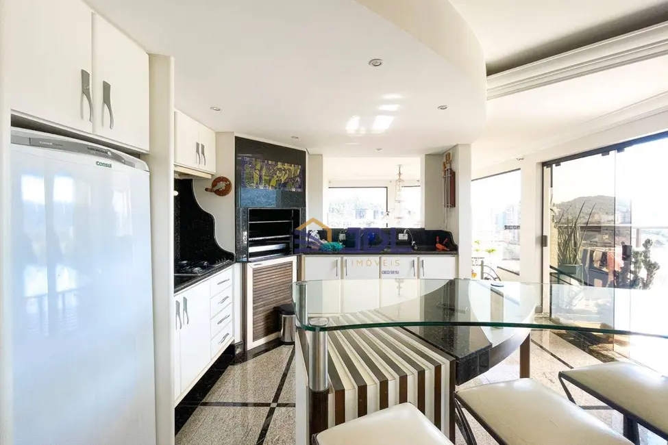 Cobertura com 3 quartos à venda, 453m2 em Jardim Blumenau, Blumenau - SC - imagem 7 Foto 7 de Cobertura com 3 quartos à venda, 453m2 em Jardim Blumenau, Blumenau - SC