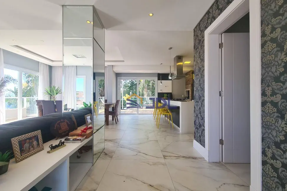 Casa com 3 quartos à venda, 468m2 em Salto do Norte, Blumenau - SC - imagem 5 Foto 5 de Casa com 3 quartos à venda, 468m2 em Salto do Norte, Blumenau - SC