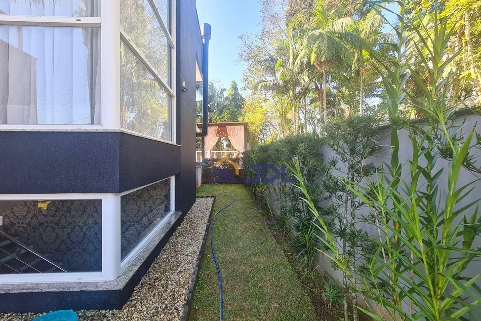 Casa com 3 quartos à venda, 468m2 em Salto do Norte, Blumenau - SC - imagem 3 Foto 3 de Casa com 3 quartos à venda, 468m2 em Salto do Norte, Blumenau - SC