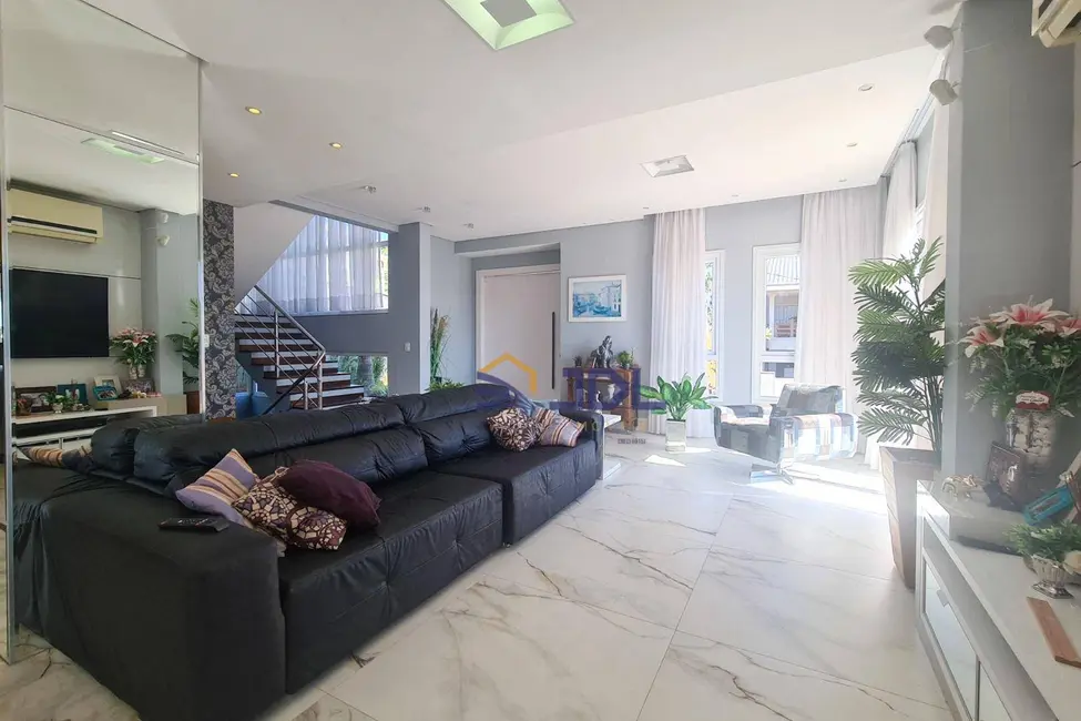Casa com 3 quartos à venda, 468m2 em Salto do Norte, Blumenau - SC - imagem 7 Foto 7 de Casa com 3 quartos à venda, 468m2 em Salto do Norte, Blumenau - SC