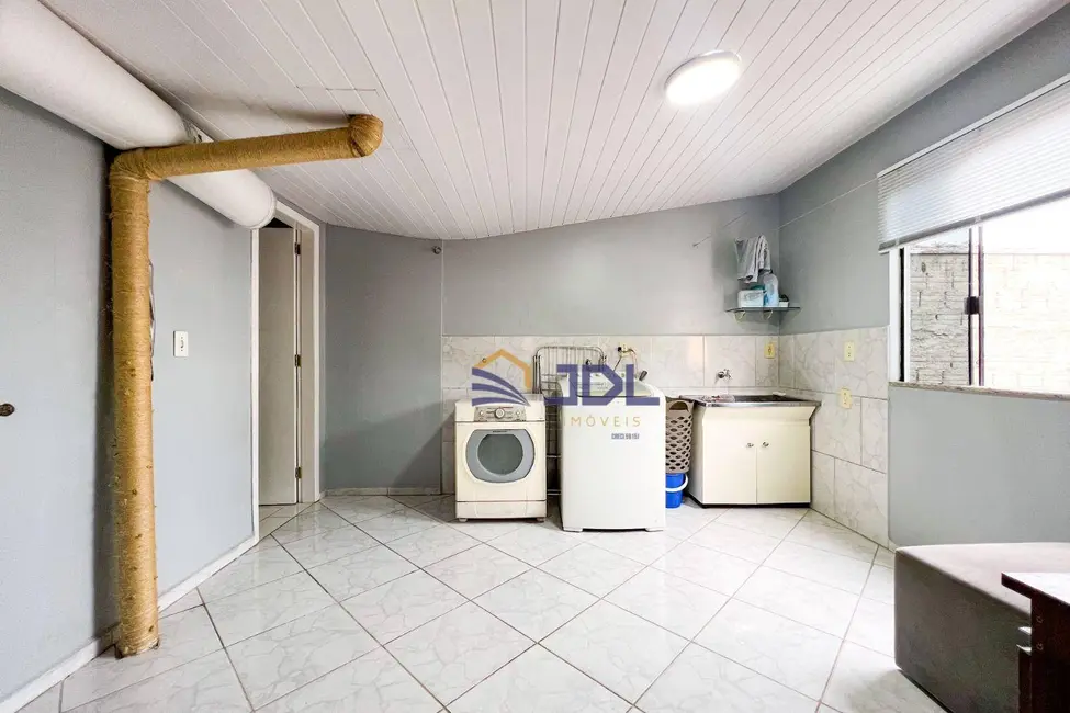 Casa com 3 quartos à venda, 561m2 em Velha, Blumenau - SC - imagem 9 Foto 9 de Casa com 3 quartos à venda, 561m2 em Velha, Blumenau - SC