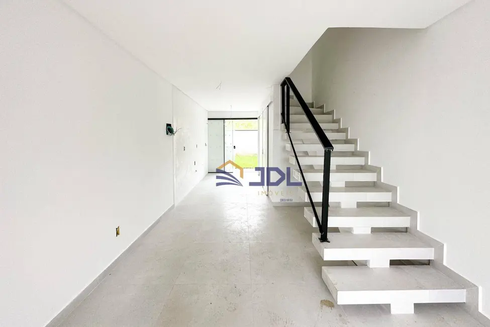 Casa com 2 quartos à venda, 99m2 em Itoupava Central, Blumenau - SC - imagem 4 Foto 4 de Casa com 2 quartos à venda, 99m2 em Itoupava Central, Blumenau - SC