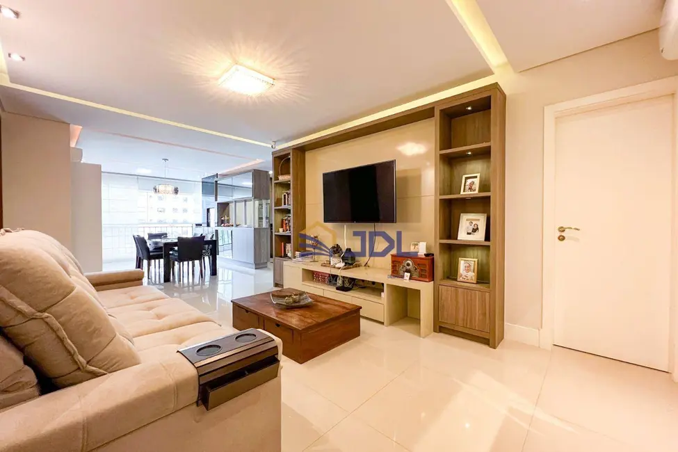 Apartamento com 3 quartos à venda, 230m2 em Jardim Blumenau, Blumenau - SC - imagem 7 Foto 7 de Apartamento com 3 quartos à venda, 230m2 em Jardim Blumenau, Blumenau - SC