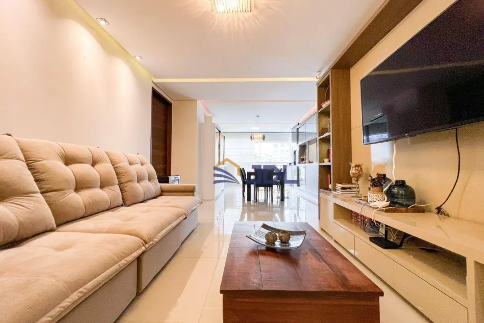 Apartamento com 3 quartos à venda, 230m2 em Jardim Blumenau, Blumenau - SC - imagem 6 Foto 6 de Apartamento com 3 quartos à venda, 230m2 em Jardim Blumenau, Blumenau - SC