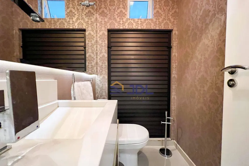 Apartamento com 3 quartos à venda, 230m2 em Jardim Blumenau, Blumenau - SC - imagem 4 Foto 4 de Apartamento com 3 quartos à venda, 230m2 em Jardim Blumenau, Blumenau - SC