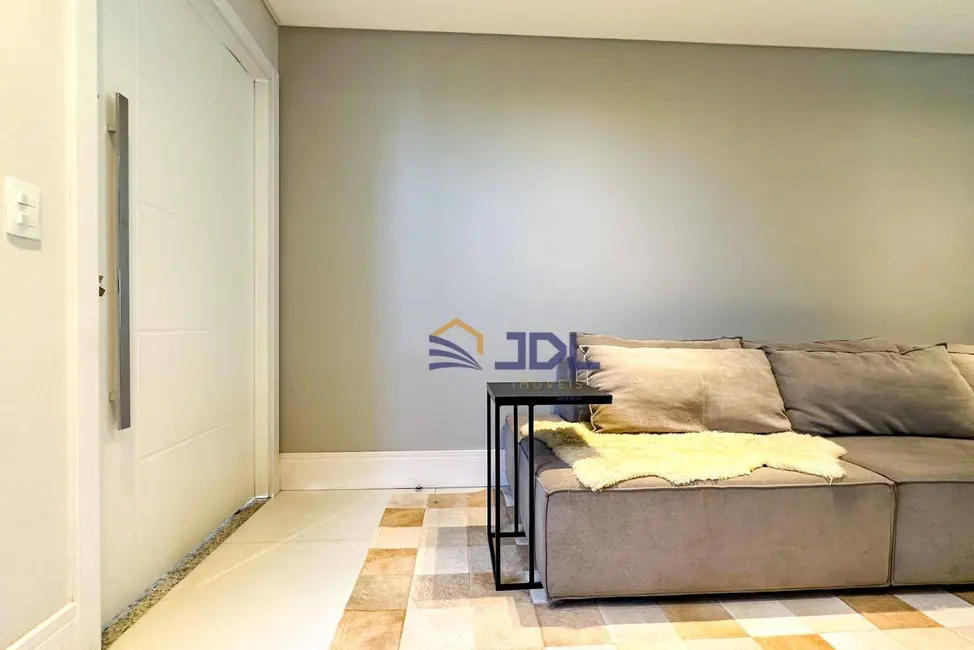 Casa com 3 quartos à venda, 250m2 em Ponta Aguda, Blumenau - SC - imagem 4 Foto 4 de Casa com 3 quartos à venda, 250m2 em Ponta Aguda, Blumenau - SC
