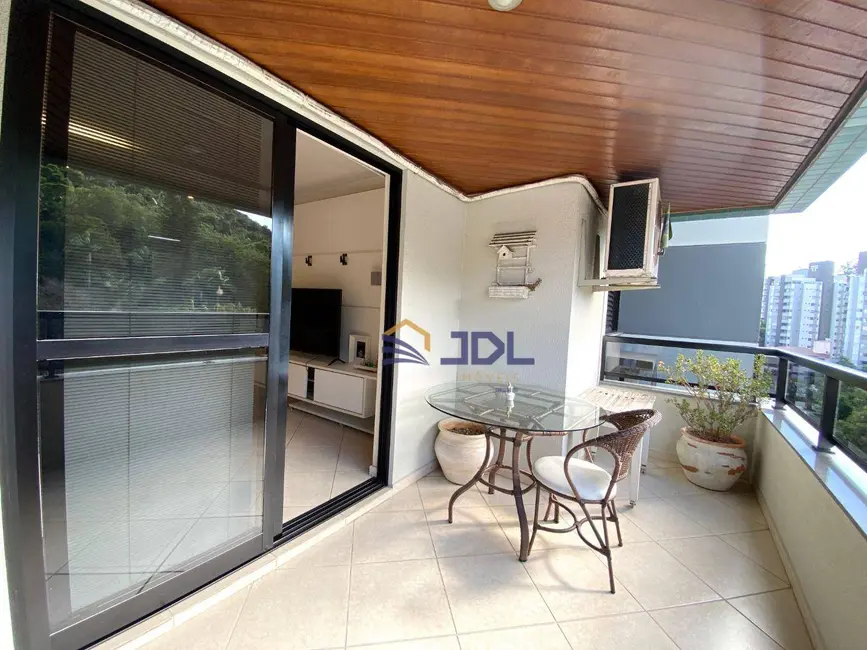 Apartamento com 3 quartos à venda, 131m2 em Victor Konder, Blumenau - SC - imagem 3 Foto 3 de Apartamento com 3 quartos à venda, 131m2 em Victor Konder, Blumenau - SC