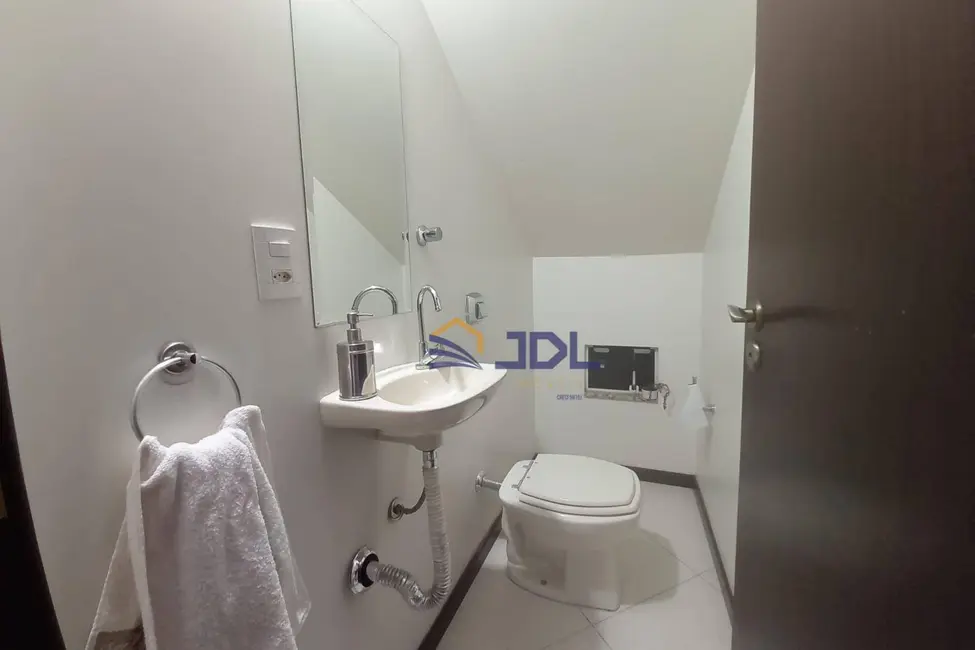 Casa com 3 quartos à venda, 612m2 em Ponta Aguda, Blumenau - SC - imagem 7 Foto 7 de Casa com 3 quartos à venda, 612m2 em Ponta Aguda, Blumenau - SC