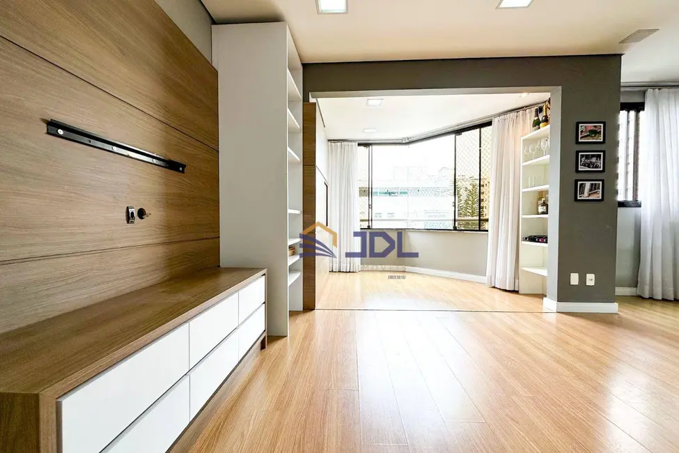 Foto 1 de Apartamento com 3 quartos à venda, 175m2 em Blumenau - SC