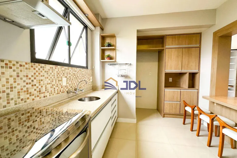Apartamento com 3 quartos à venda, 175m2 em Blumenau - SC - imagem 9 Foto 9 de Apartamento com 3 quartos à venda, 175m2 em Blumenau - SC
